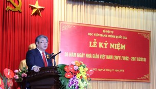 TS. Đặng Xuân Hoan trình bày diễn văn Lễ kỷ niệm