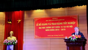 TS. Đặng Xuân Hoan - Giám đốc Học viện phát biểu tại buổi lễ