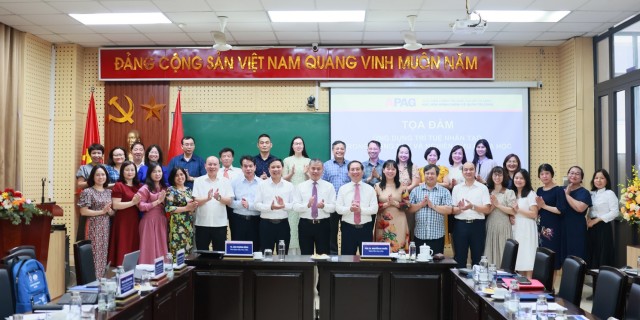 lưu niệm